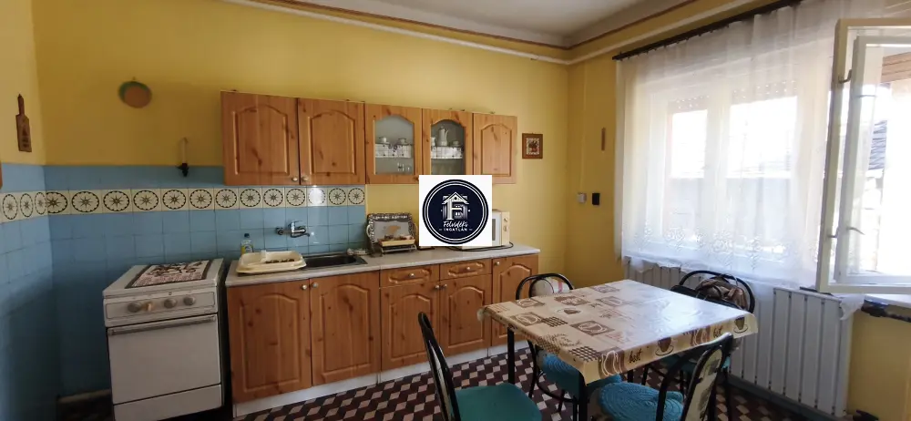 Heves megye - Lőrinci