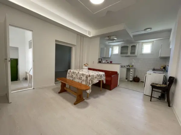 Eladó családi ház, Madocsa 5+2 szoba 168 m² 39.9 M Ft