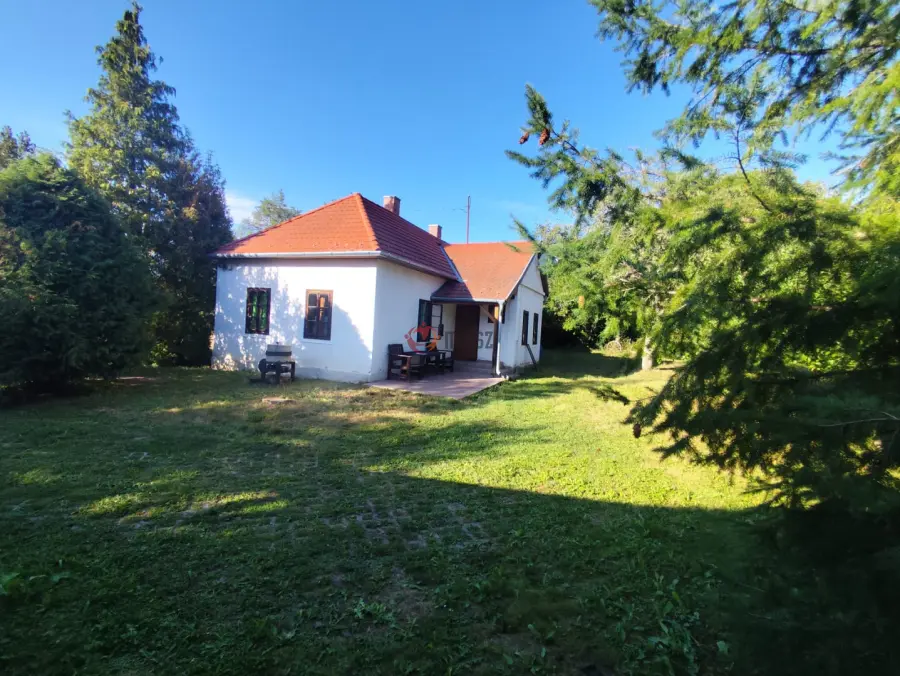 eladó családi ház, Magyarszombatfa