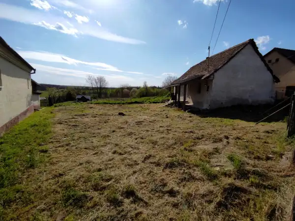 Eladó családi ház, Majs 2 szoba 52 m² 2.5 M Ft