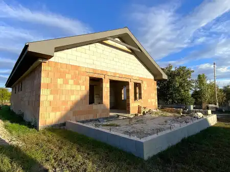 eladó családi ház, Makád eladó családi ház, Makád