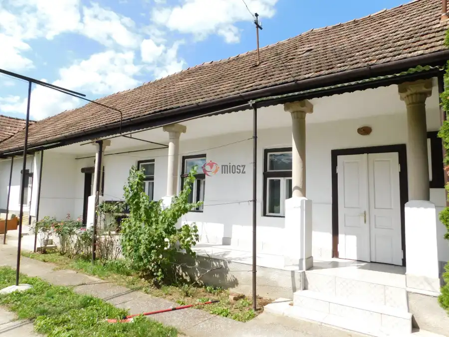 eladó családi ház, Mátraderecske