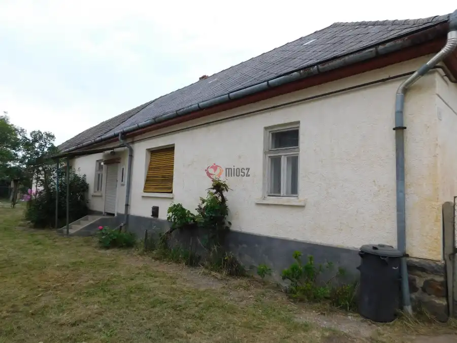 eladó családi ház, Mátraderecske
