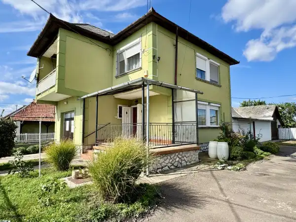 Eladó családi ház, Mezőtárkány 3 szoba 155 m² 29.9 M Ft