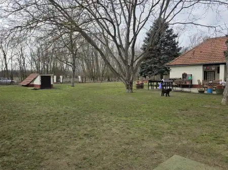 eladó családi ház, Mikebuda