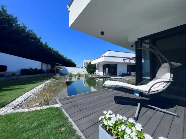 Eladó családi ház, Mogyoród 4 szoba 220 m² 360 M Ft