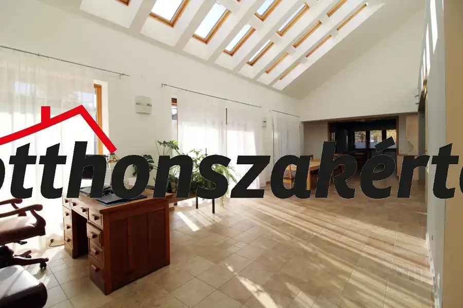 eladó családi ház, Mogyoród