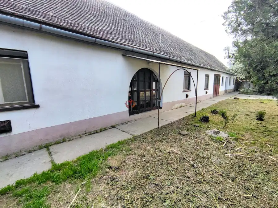 eladó családi ház, Mohács