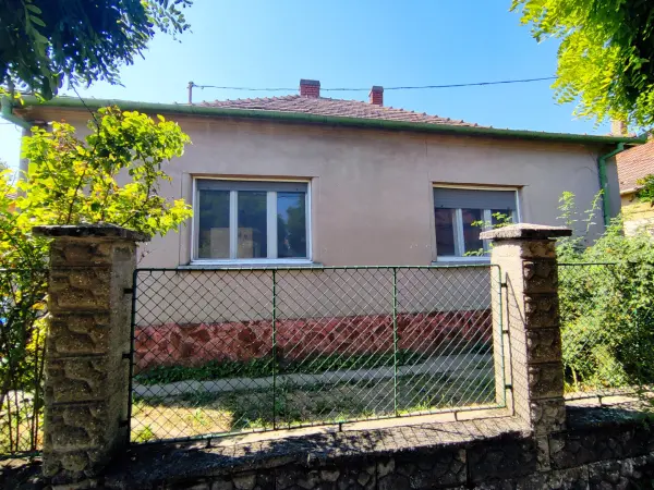 Eladó családi ház, Mohács 3 szoba 93 m² 40 M Ft
