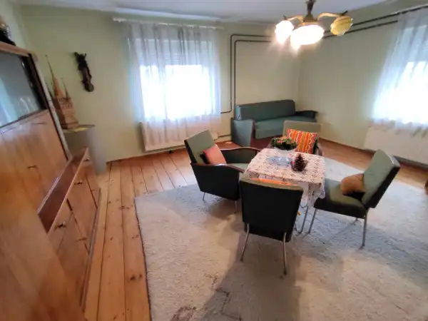 Eladó családi ház, Mohács 4 szoba 121 m² 27 M Ft