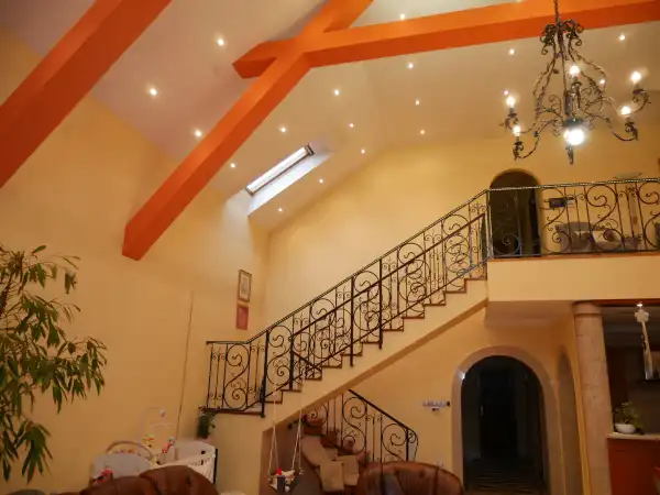 Eladó családi ház, Monor 5 szoba 286 m² 190 M Ft