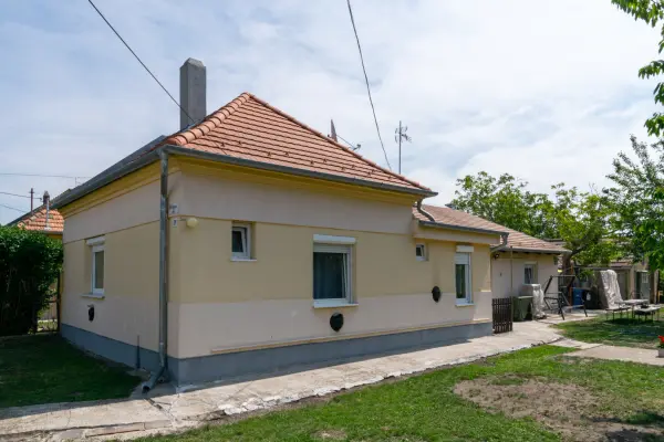 Eladó családi ház, Mosonmagyaróvár 3 szoba 83 m² 67 M Ft