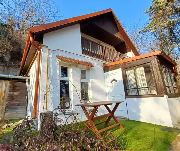 Eladó családi ház, Nagymaros 4 szoba 80 m² 64.9 M Ft
