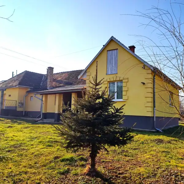 Eladó családi ház, Nőtincs 4 szoba 140 m² 51.9 M Ft