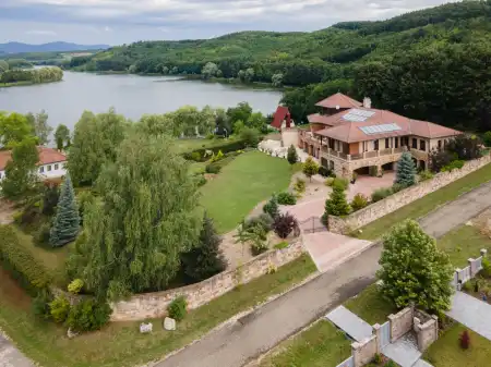 eladó családi ház, Nőtincs