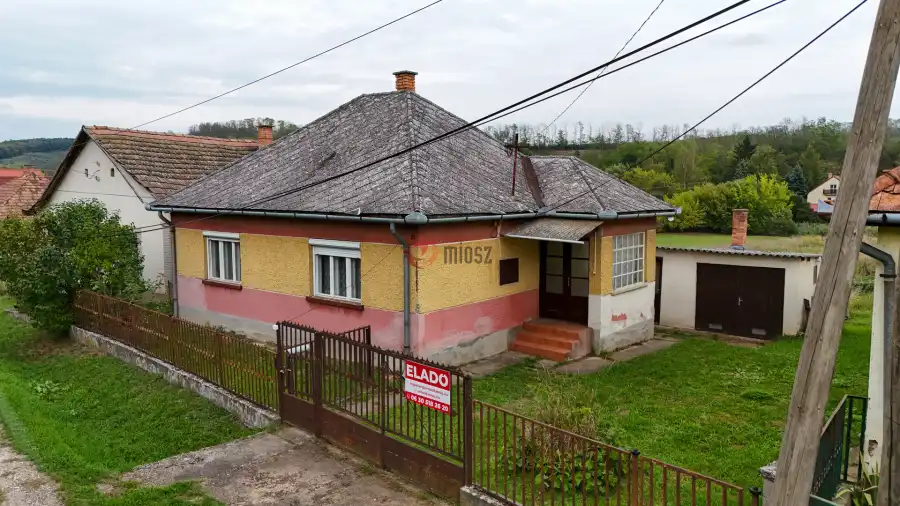 eladó családi ház, Nőtincs