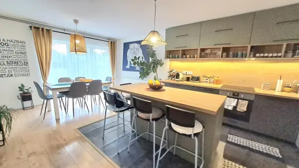 Eladó családi ház, Nyergesújfalu 3 szoba 86 m² 66 M Ft
