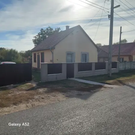 eladó családi ház, Őrhalom