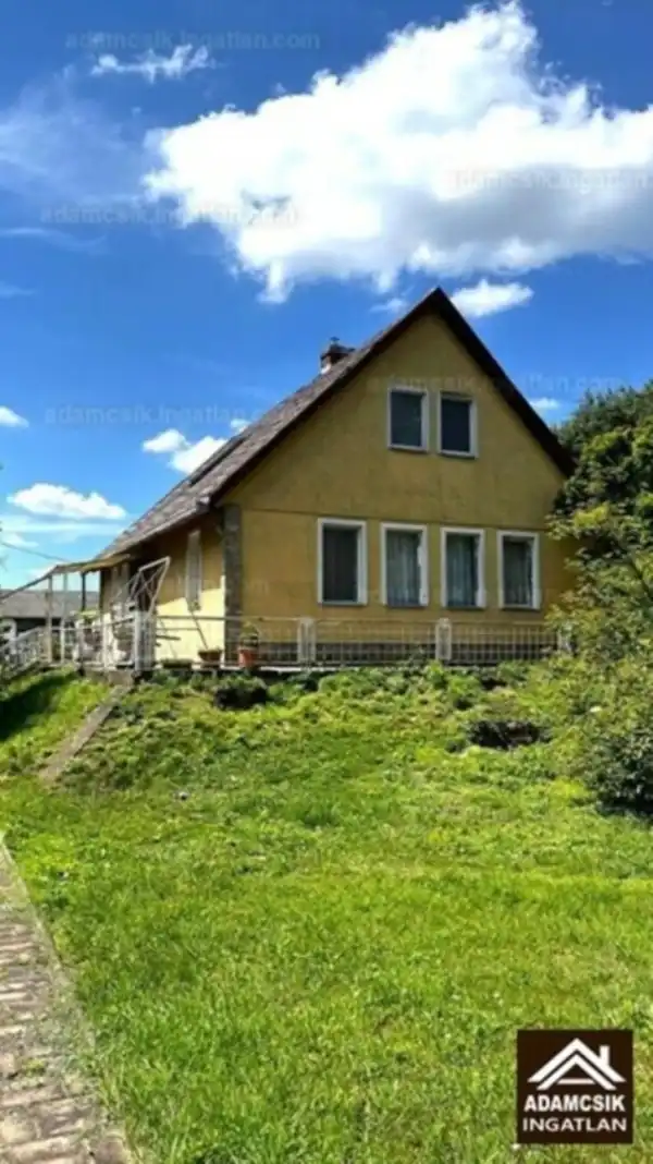 Eladó családi ház, Örkény 4 szoba 130 m² 59.99 M Ft