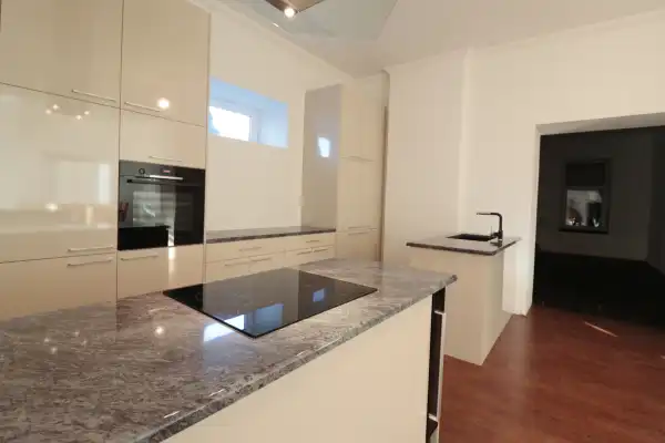 Eladó családi ház, Orosháza 3 szoba 155 m² 40 M Ft