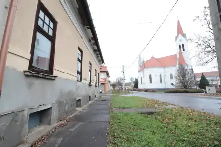 eladó családi ház, Orosháza