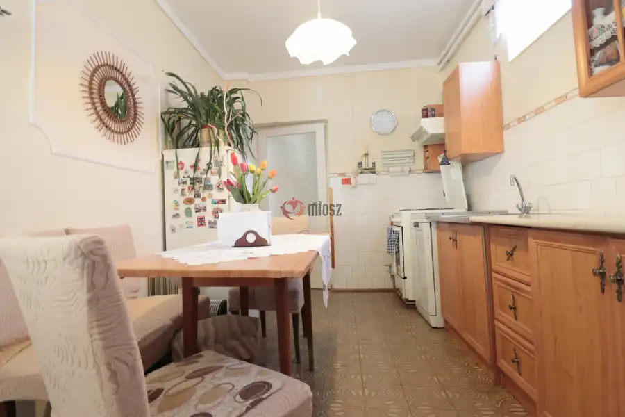 eladó családi ház, Orosháza