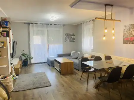 eladó családi ház, Oroszlány