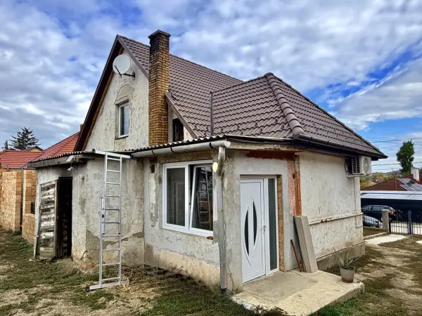 Eladó családi ház, Oroszlány 5 szoba 113 m² 79.5 M Ft