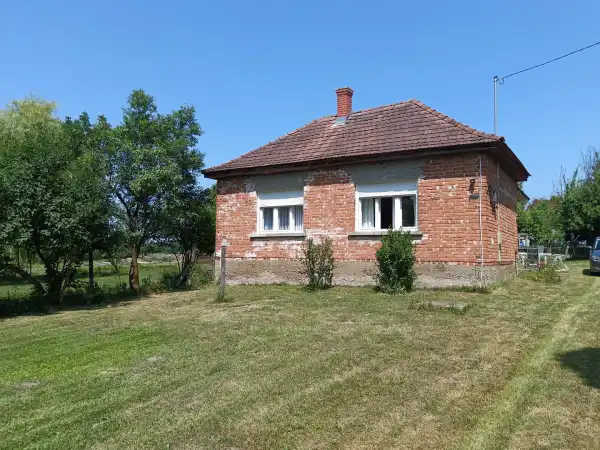 Eladó családi ház, Páka 2 szoba 80 m² 17.09 M Ft
