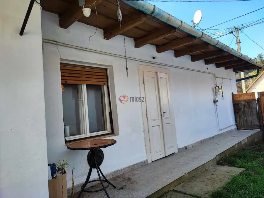 eladó családi ház, Parád