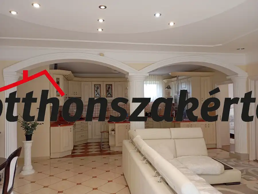 eladó családi ház, Pásztó