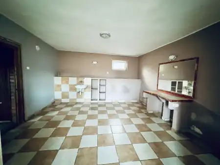 eladó családi ház, Patak