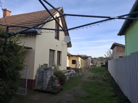 eladó családi ház, Pilis