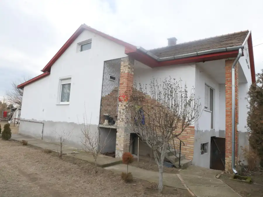 eladó családi ház, Pilis