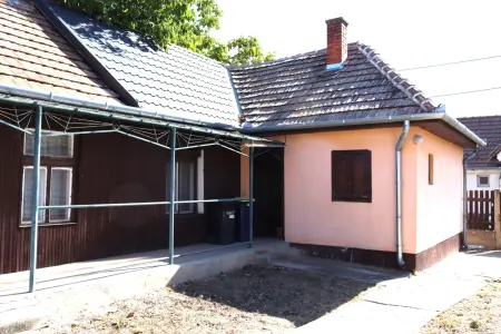 eladó családi ház, Pilis