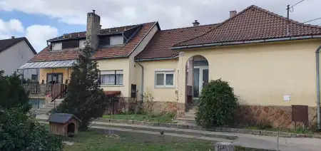 eladó családi ház, Pilisvörösvár