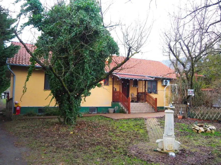 eladó családi ház, Pomáz