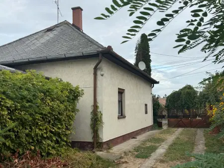 eladó családi ház, Püspökladány