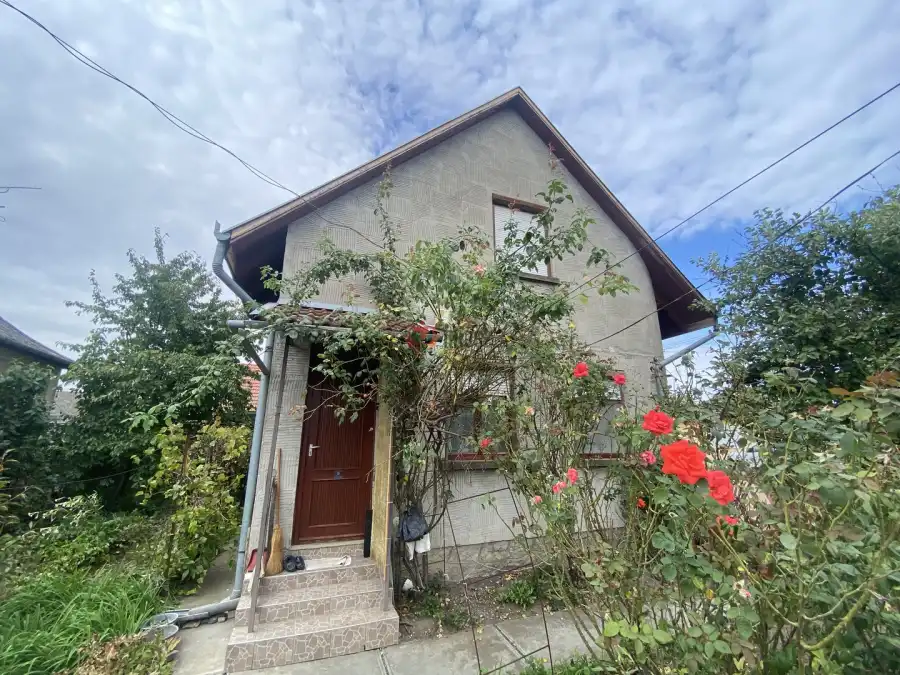 eladó családi ház, Püspökladány