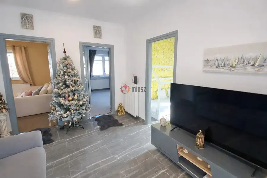 eladó családi ház, Püspökszilágy