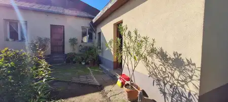 eladó családi ház, Rácalmás