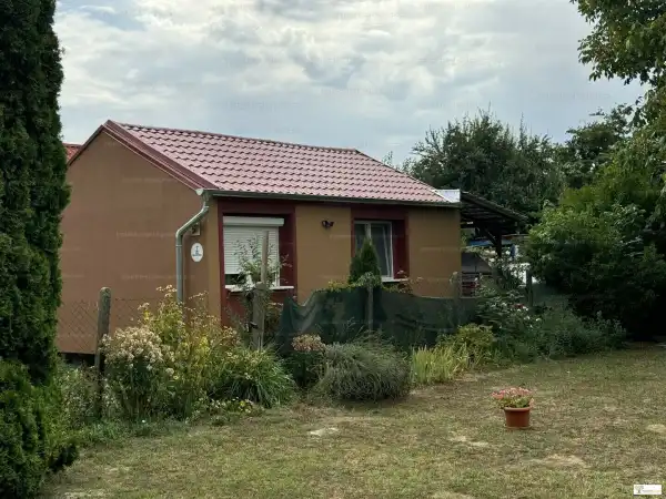 Eladó családi ház, Ráckeve 2 szoba 70 m² 39.9 M Ft