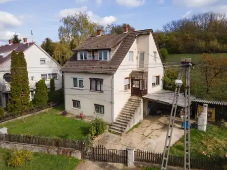 eladó családi ház, Rétság