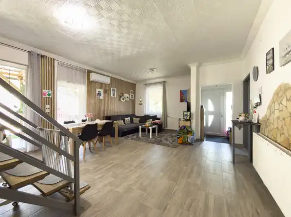 Eladó családi ház, Rétság 7 szoba 174 m² 69.99 M Ft