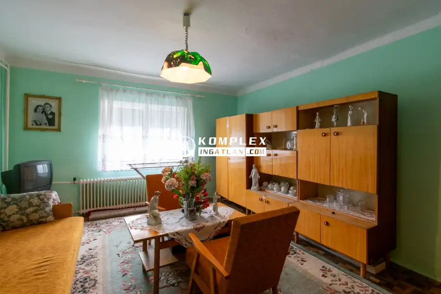 eladó családi ház, Röjtökmuzsaj