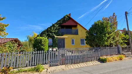 eladó családi ház, Salgótarján