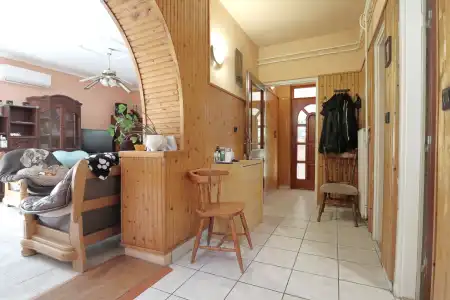 eladó családi ház, Sándorfalva