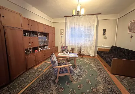eladó családi ház, Sándorfalva
