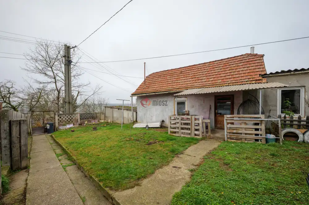 Komárom-Esztergom megye - Sárisáp