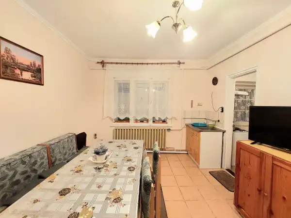 Eladó családi ház, Sarkad 2 szoba 75 m² 18.9 M Ft
